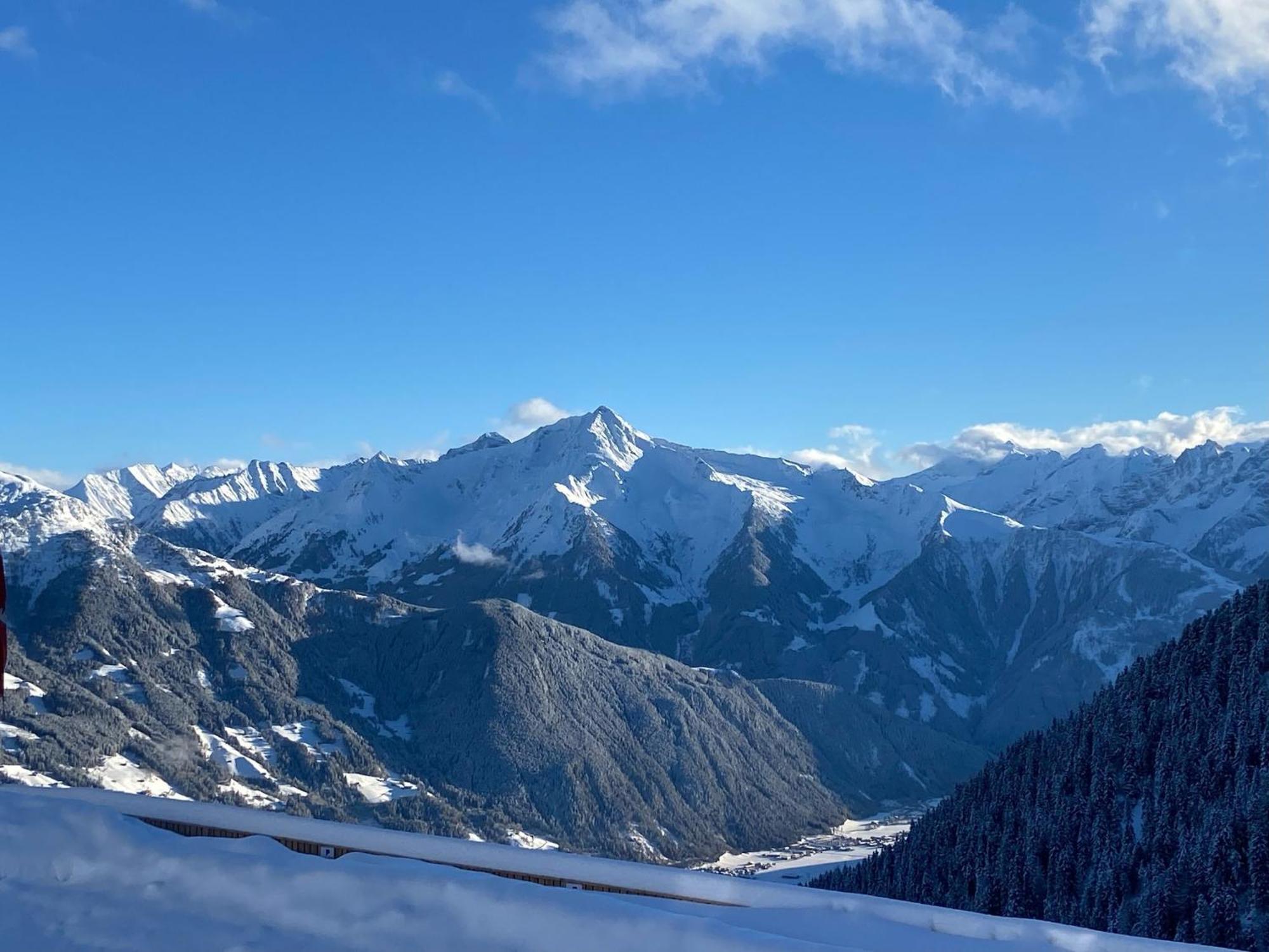 New Holiday Home On The Alm With Terrace And Balcony Zellberg 외부 사진