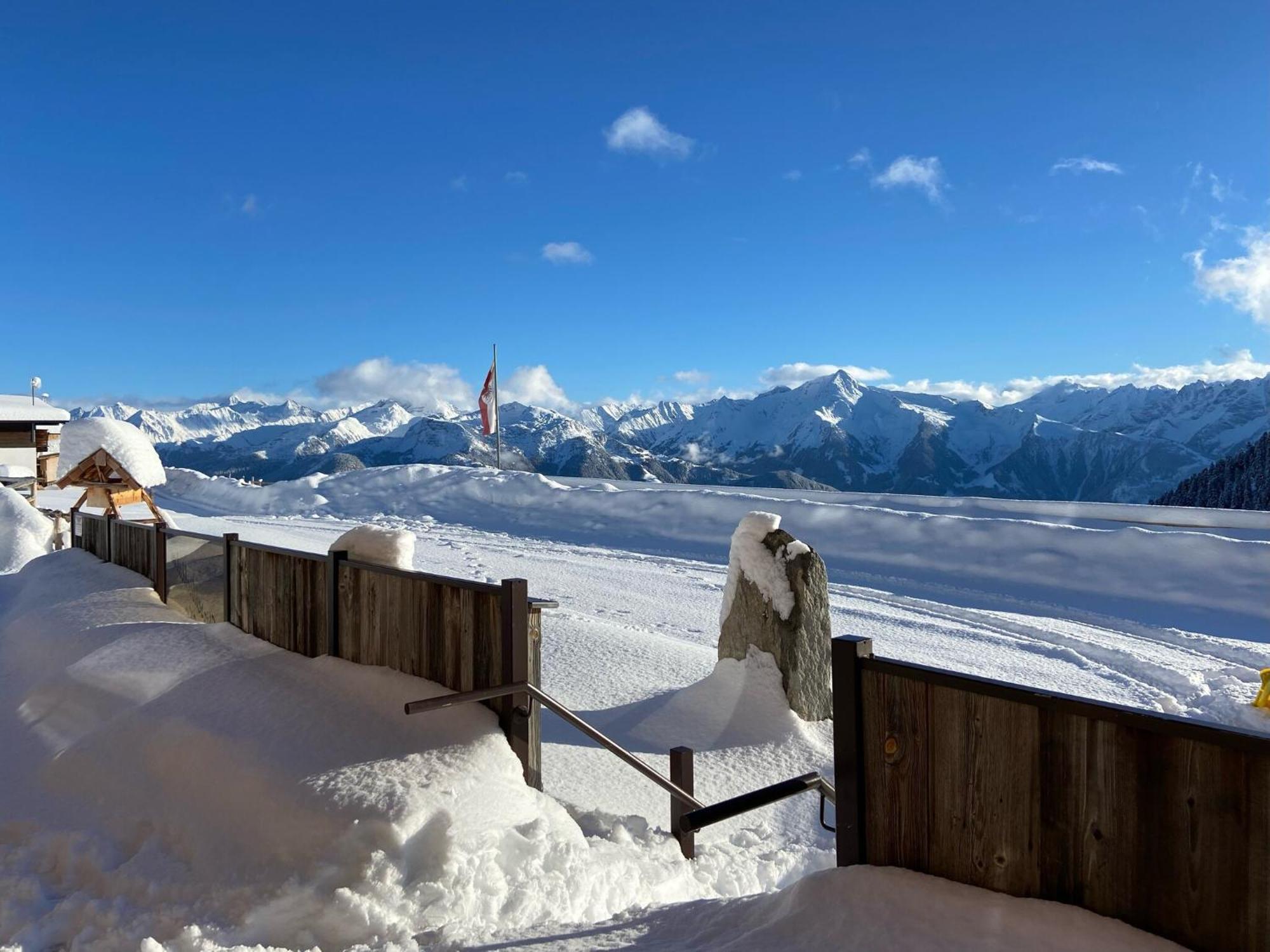 New Holiday Home On The Alm With Terrace And Balcony Zellberg 외부 사진